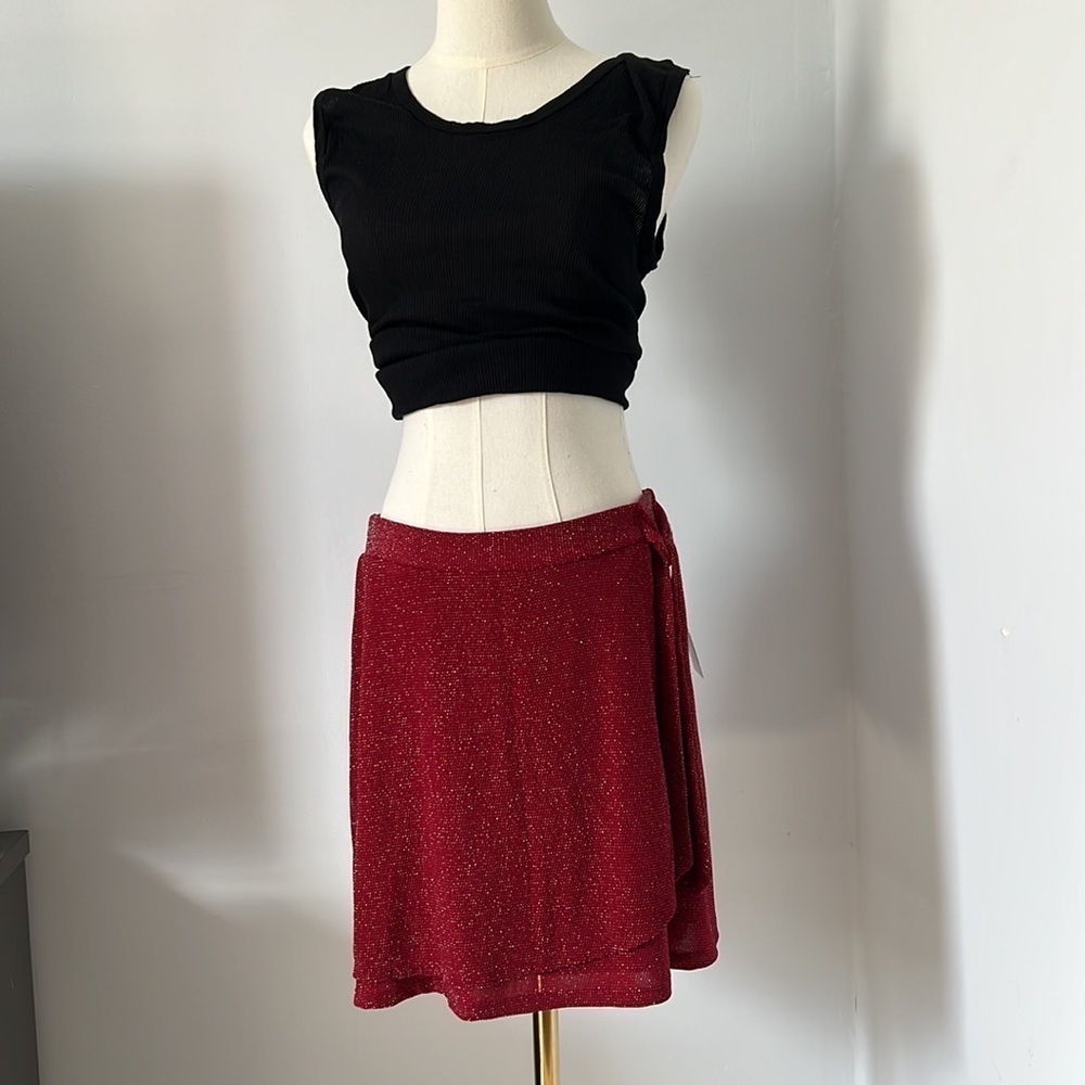 Faux wrap skirt - Picture 2 of 4